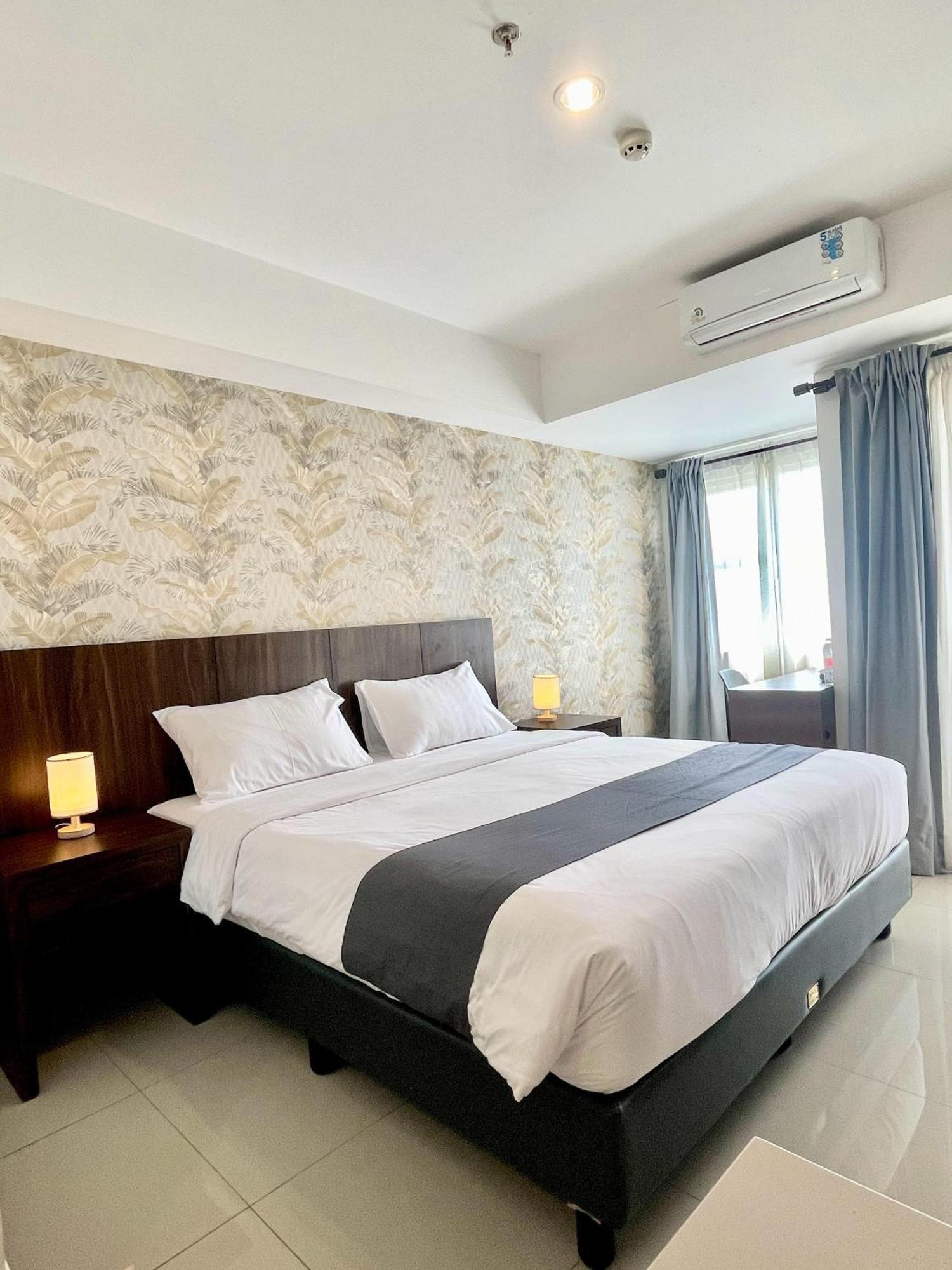 Nemuru Hotel Ciputat Pondokcabe Hilir Экстерьер фото